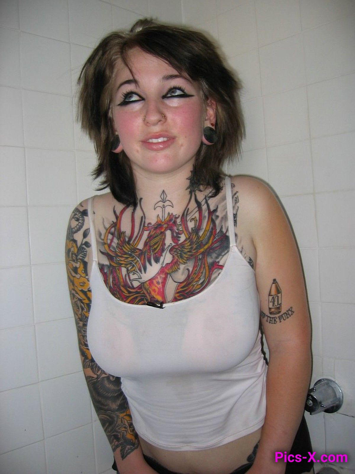 Tattooed girl with running makeup posing naked at home - Punk Rock Girlfriend - Image 7