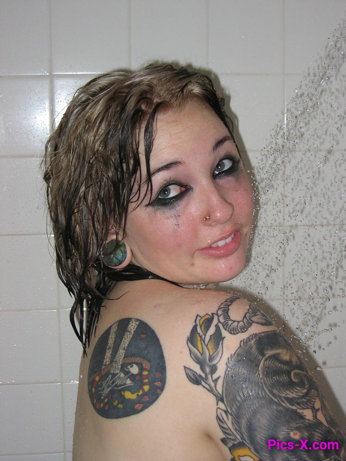 Tattooed girl with running makeup posing naked at home - Punk Rock Girlfriend - Image 32