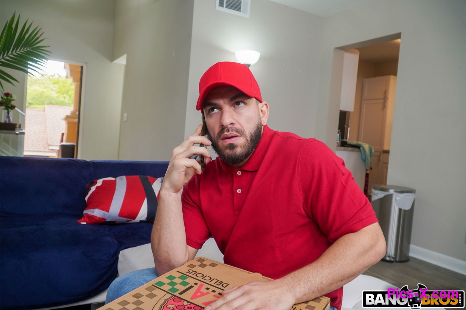 Pizza Guy Caught in 4K - Bang Bros - Image 30